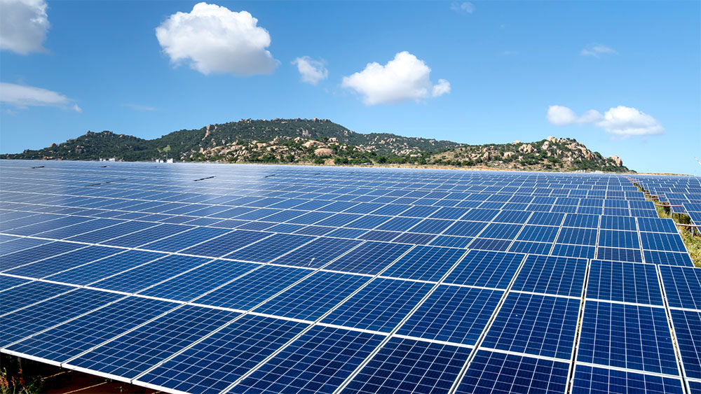 綠色能源產生綠電，對環境友善且低碳排